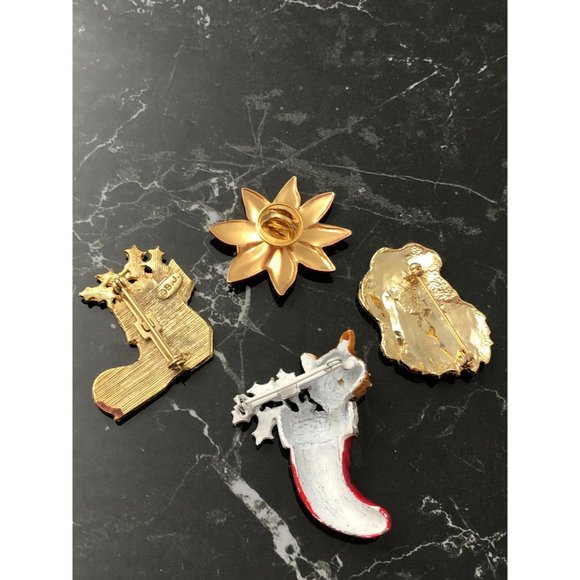 Lot of Vintage Holiday Brooches - Picture 6 of 6